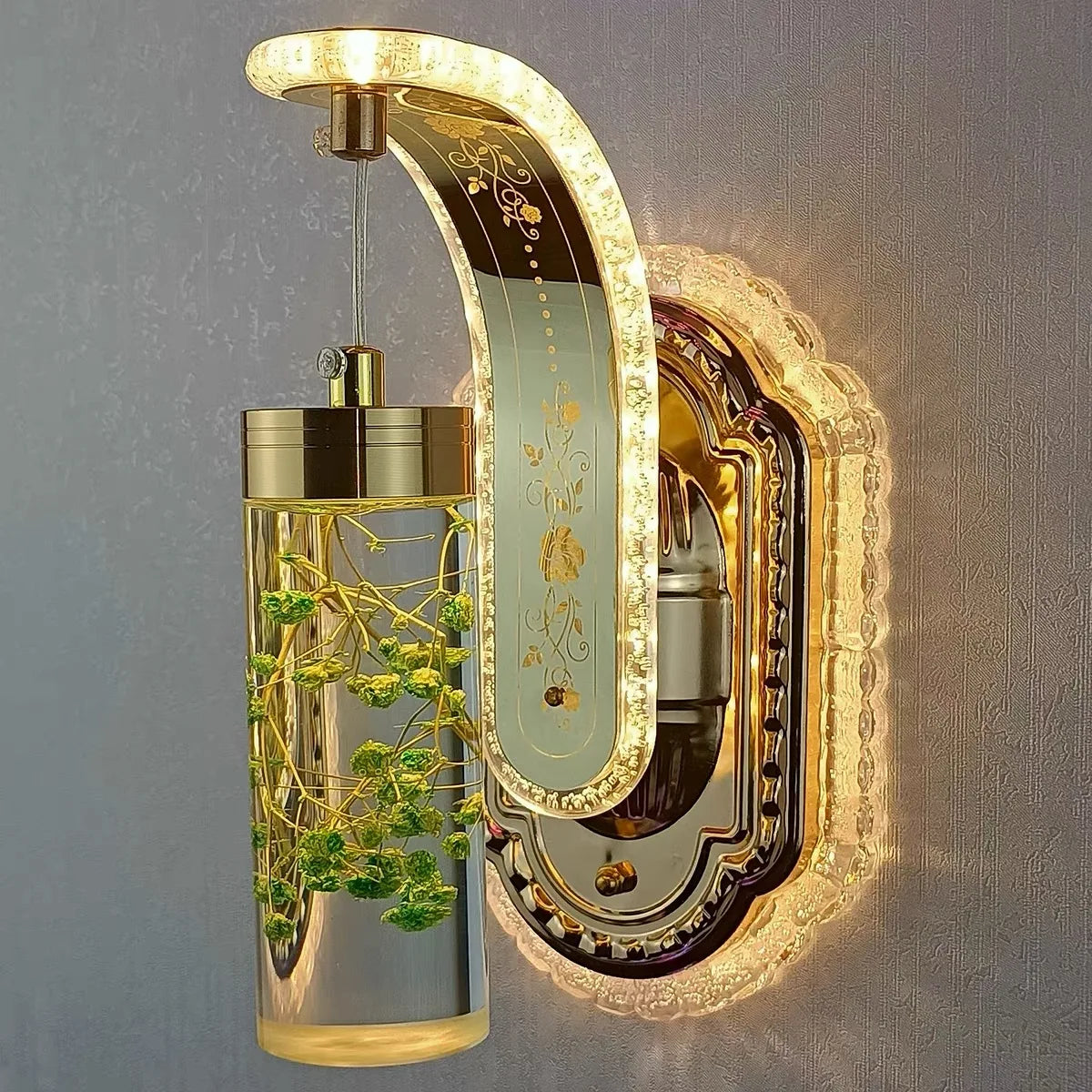 GlowBloom Amber Lamp – Radiance with a Touch of Elegance