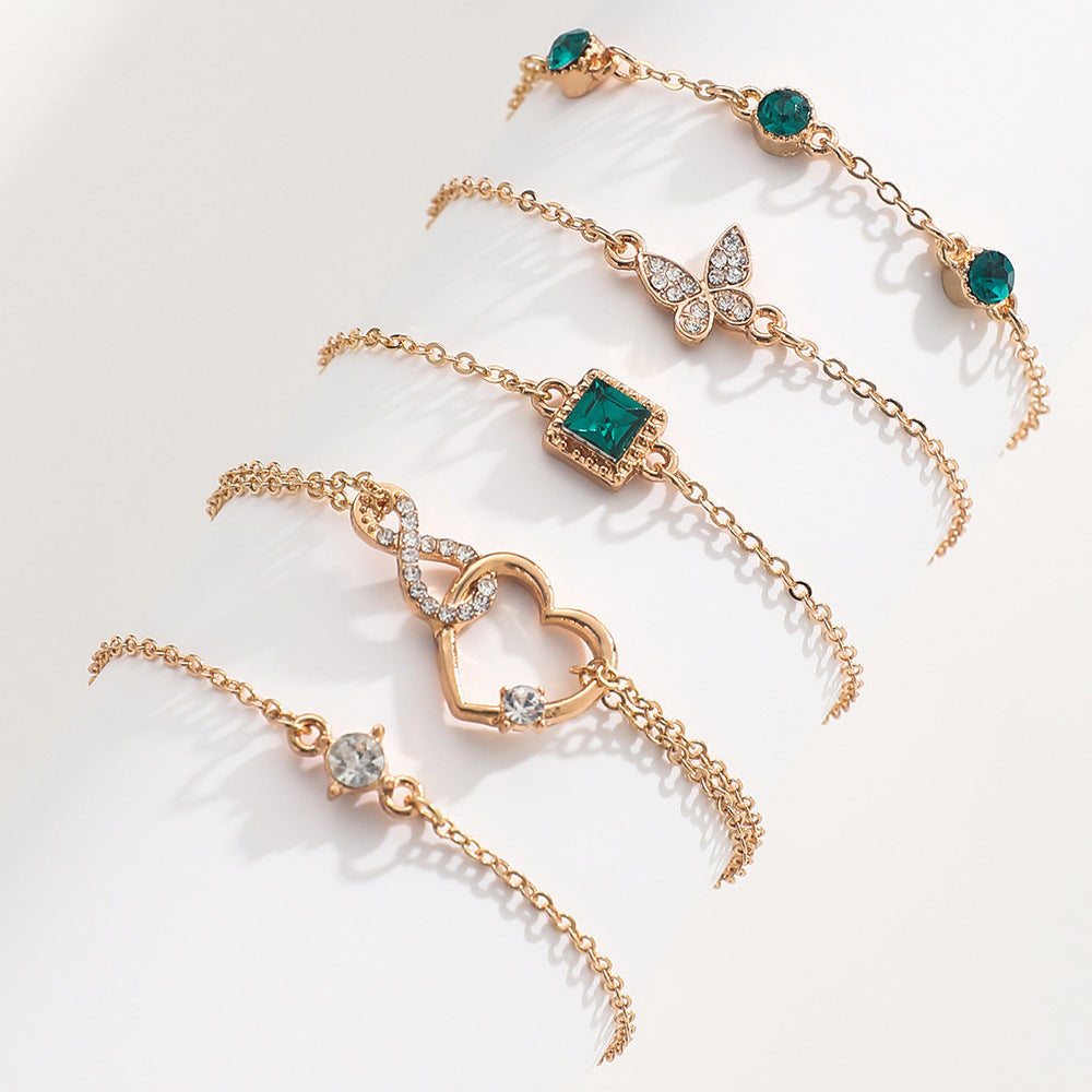 Bohemian-Inspired 5-Piece Green Crystal Bracelet Set Featuring Heart Accents for Women